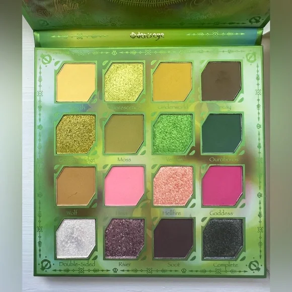 Hela Oden’s Eye + Angelica Eyeshadow Palette – Green
